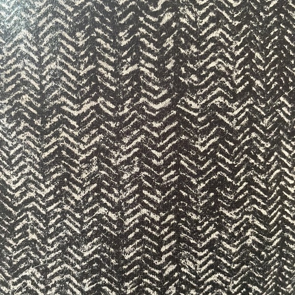 Lysse Wide Leg Woven Legging - Picture 13 of 13